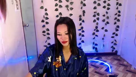 Snapshot of ur_hottest_girl chatting on 01/15/26, 07:13 ur_hottest_girl online show from 01/15/26, 07:13