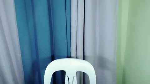 QUEENSY online show from 02/01/25, 04:14
