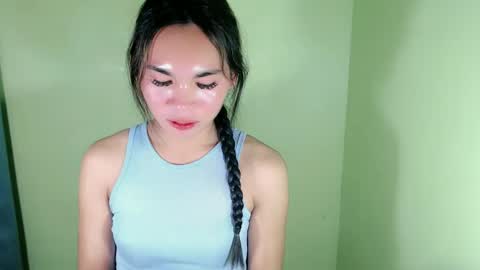 QUEENSY online show from 02/07/25, 10:52