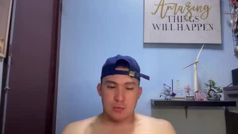 Snapshot of ur_jayqutee chatting on 12/15/25, 05:17 Ur jayqutee online show from 12/15/25, 05:17