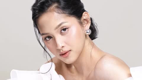 Snapshot of ur_mija_veronica chatting on 11/23/25, 03:50 Veronica Lodge online show from 11/23/25, 03:50