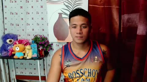 Snapshot of ur_pinoydave chatting on 01/20/25, 11:56 Dave online show from 01/20/25, 11:56