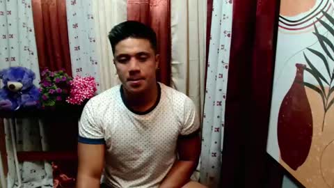 Snapshot of ur_pinoydave chatting on 03/08/25, 05:38 Dave online show from 03/08/25, 05:38