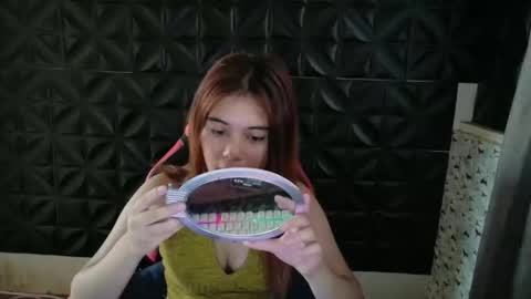 Snapshot of ur_prettyangel chatting on 04/24/26, 12:57 ur_prettyangel online show from 04/24/26, 12:57