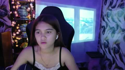 Snapshot of ur_prettyangel chatting on 05/09/26, 01:16 ur_prettyangel online show from 05/09/26, 01:16