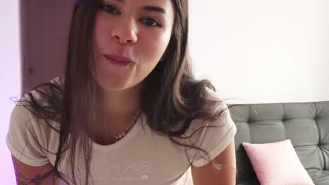 Snapshot of ur_samyyy chatting on 04/13/26, 03:28 samyyy online show from 04/13/26, 03:28