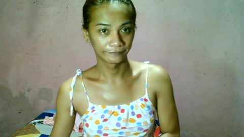 Snapshot of ur_sexybabe_ehra chatting on 06/13/26, 07:06 ur_sexybabe_ehra online show from 06/13/26, 07:06