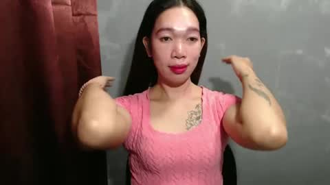 Snapshot of ur_sexychubby69 chatting on 01/05/25, 11:12 Maurice online show from 01/05/25, 11:12