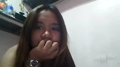 ur_wetwife online show from 07/04/26, 03:29