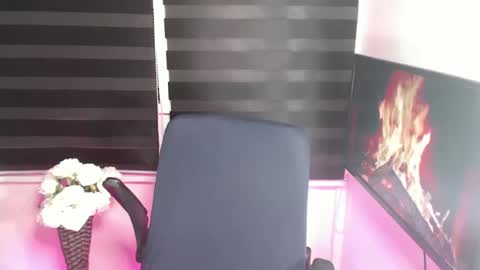 Snapshot of urasaintwink chatting on 02/07/25, 08:10 Bran online show from 02/07/25, 08:10