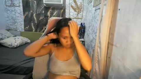 Snapshot of urasian_cherrymae chatting on 05/20/26, 05:02 im yyour princess cherry online show from 05/20/26, 05:02