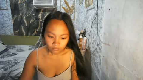 Snapshot of urasian_cherrymae chatting on 06/14/26, 01:14 im yyour princess cherry online show from 06/14/26, 01:14