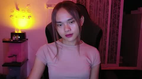 urasian_crisa online show from 10/13/25, 05:02