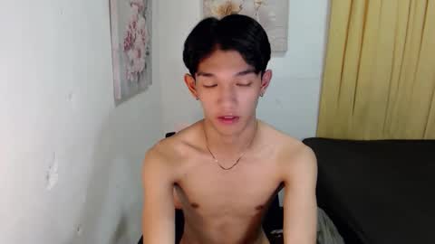 urasian_john20 online show from 11/07/25, 05:18