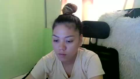 urasian_joy online show from 12/18/25, 05:24