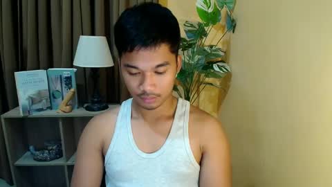 Snapshot of urasian_jpxx chatting on 03/08/26, 10:35 JAMES online show from 03/08/26, 10:35