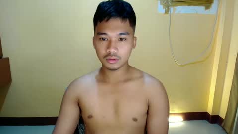Snapshot of urasian_jpxx chatting on 03/10/26, 04:50 JAMES online show from 03/10/26, 04:50