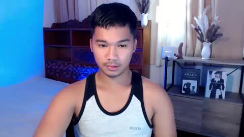 Snapshot of urasian_jpxx chatting on 04/12/26, 09:36 JAMES online show from 04/12/26, 09:36