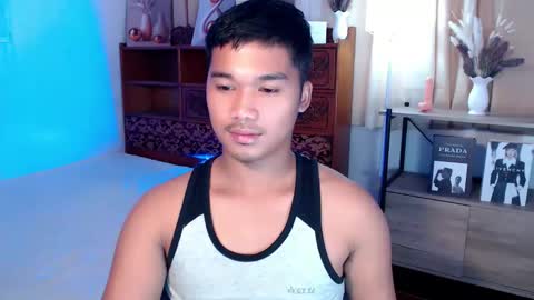 Snapshot of urasian_jpxx chatting on 04/16/26, 02:07 JAMES online show from 04/16/26, 02:07