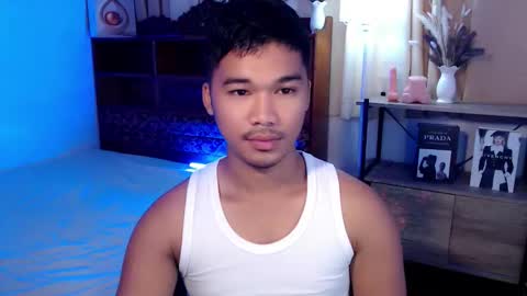 Snapshot of urasian_jpxx chatting on 04/29/26, 11:33 JAMES online show from 04/29/26, 11:33