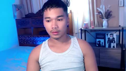 Snapshot of urasian_jpxx chatting on 05/10/26, 10:20 JAMES online show from 05/10/26, 10:20