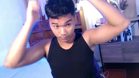 Snapshot of urasian_jpxx chatting on 05/18/26, 03:07 JAMES online show from 05/18/26, 03:07