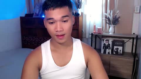 Snapshot of urasian_jpxx chatting on 05/29/26, 10:57 JAMES online show from 05/29/26, 10:57