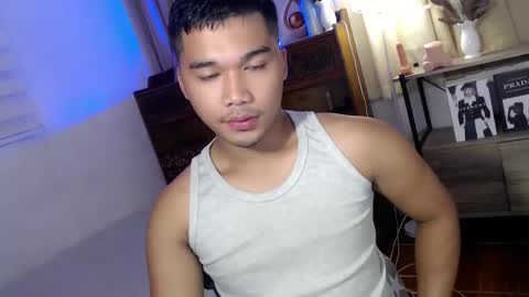 Snapshot of urasian_jpxx chatting on 06/05/26, 10:10 JAMES online show from 06/05/26, 10:10
