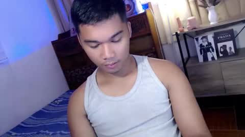 Snapshot of urasian_jpxx chatting on 06/10/26, 08:41 JAMES online show from 06/10/26, 08:41