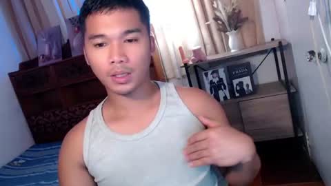 Snapshot of urasian_jpxx chatting on 06/12/26, 06:51 JAMES online show from 06/12/26, 06:51