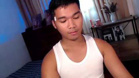 Snapshot of urasian_jpxx chatting on 06/17/26, 08:10 JAMES online show from 06/17/26, 08:10