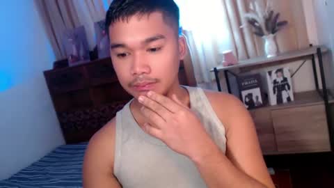 Snapshot of urasian_jpxx chatting on 06/26/26, 07:46 JAMES online show from 06/26/26, 07:46