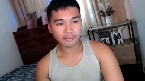 Snapshot of urasian_jpxx chatting on 07/17/26, 11:17 JAMES online show from 07/17/26, 11:17