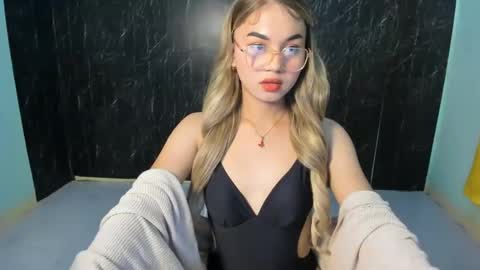 urasian_kat online show from 03/10/25, 12:15