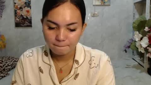 urasian_kat online show from 06/23/26, 12:30