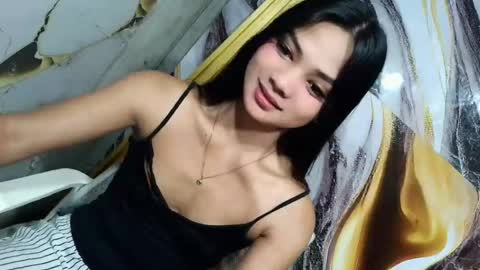 urasian_latinaxxx online show from 07/16/26, 12:49