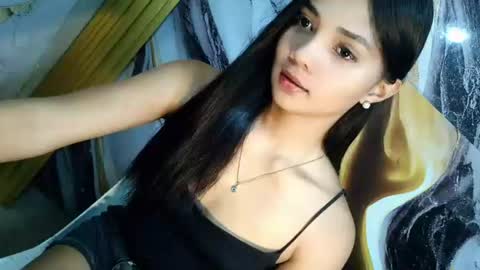 urasian_latinaxxx online show from 07/26/26, 04:53