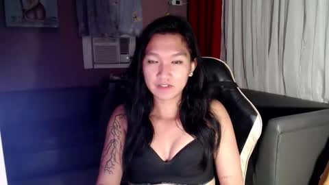 NEWRA  ALLISON online show from 09/30/25, 04:23