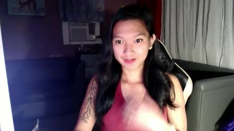 NEWRA  ALLISON online show from 10/10/25, 07:46