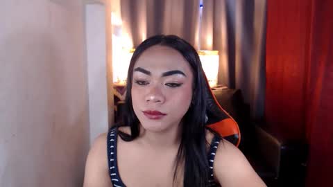 Snapshot of urasian_olivia1 chatting on 01/09/25, 08:24 Olivia online show from 01/09/25, 08:24