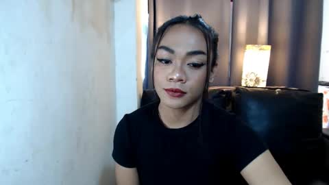 Snapshot of urasian_olivia1 chatting on 02/07/25, 08:31 Olivia online show from 02/07/25, 08:31