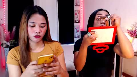 Snapshot of urasian_olivia1 chatting on 02/15/25, 06:33 Olivia online show from 02/15/25, 06:33