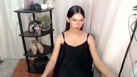 Snapshot of urasian_prettyjane chatting on 04/23/26, 12:04 Jane online show from 04/23/26, 12:04