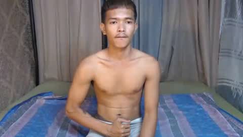 urasian_rey online show from 08/04/26, 01:14