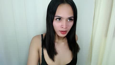 Snapshot of urasiancumgirl_ chatting on 03/13/26, 10:38 urasiancumgirl_ online show from 03/13/26, 10:38