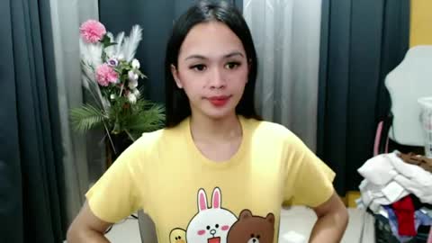 urasiancumgirl_ online show from 06/27/26, 12:22