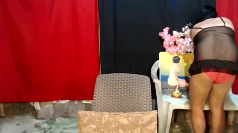 Snapshot of urasiandominaxx chatting on 02/03/26, 09:47 Diane online show from 02/03/26, 09:47