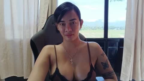 jess online show from 11/07/25, 01:16