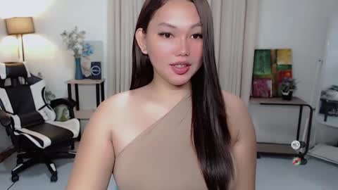 Megan dont forget to follow me and make me happy here when you join to my room  I am your megan loving and caring woman online show from 03/06/25, 03:24