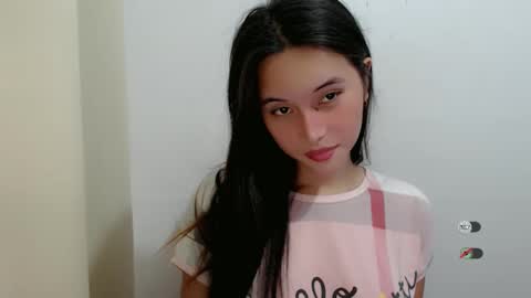 Snapshot of urasianshizuka chatting on 05/25/26, 02:28 SHIZUKA online show from 05/25/26, 02:28